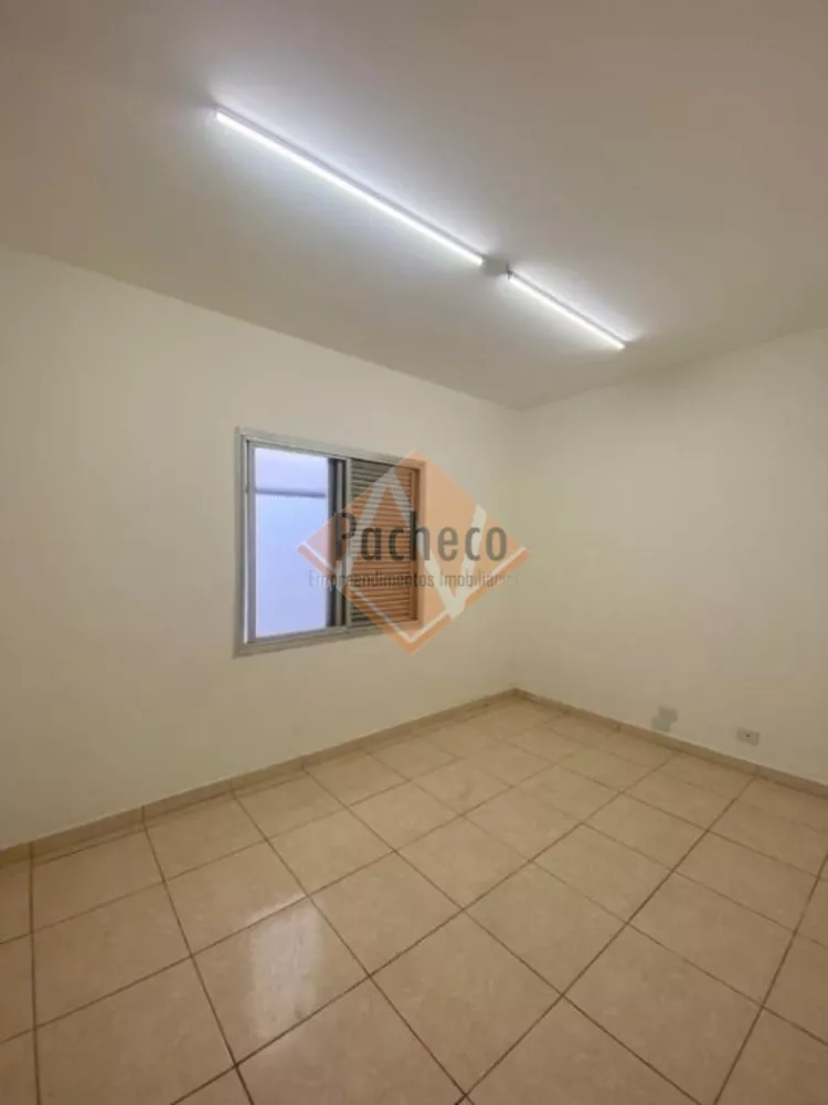 Loja-Salão para alugar com 7 quartos, 276m² - Foto 2