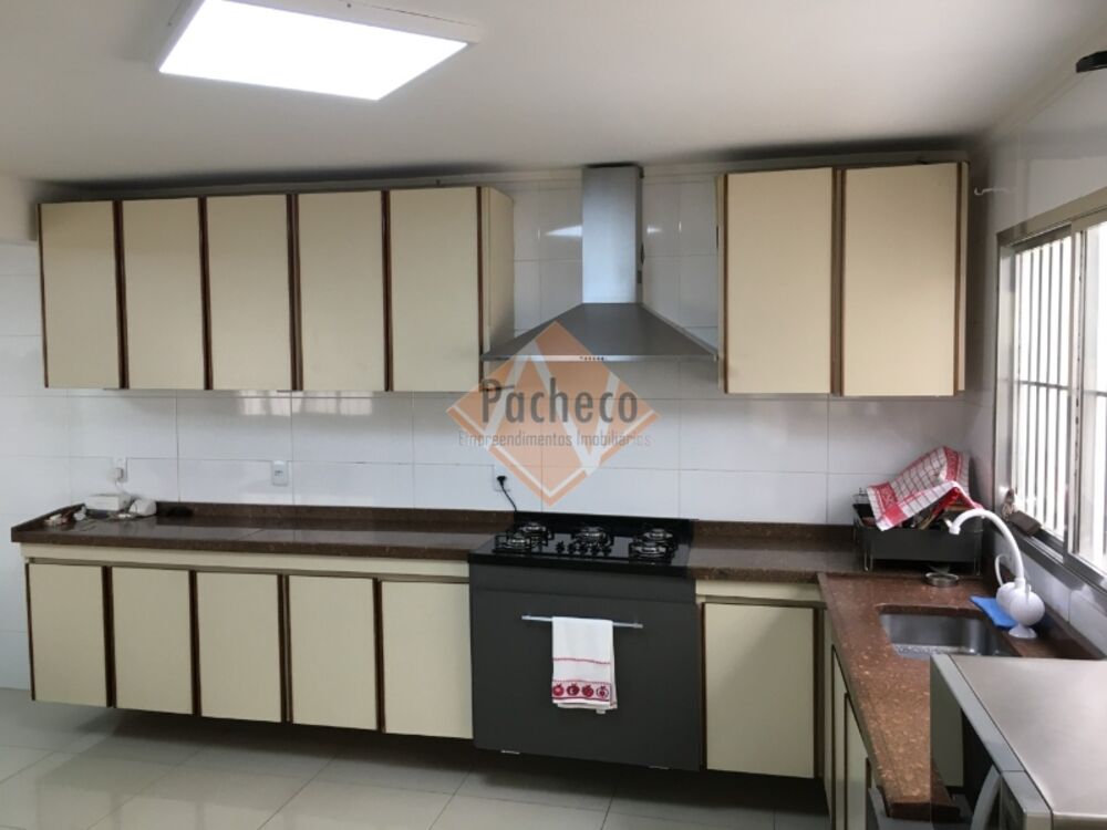 Sobrado, 4 quartos, 310 m² - Foto 5