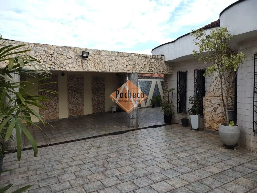 Casa, 5 quartos, 428 m² - Foto 2