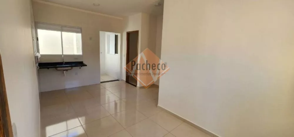 Apartamento à venda com 2 quartos, 34m² - Foto 2