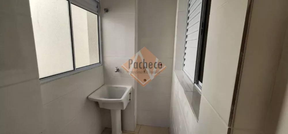 Apartamento à venda com 2 quartos, 34m² - Foto 6