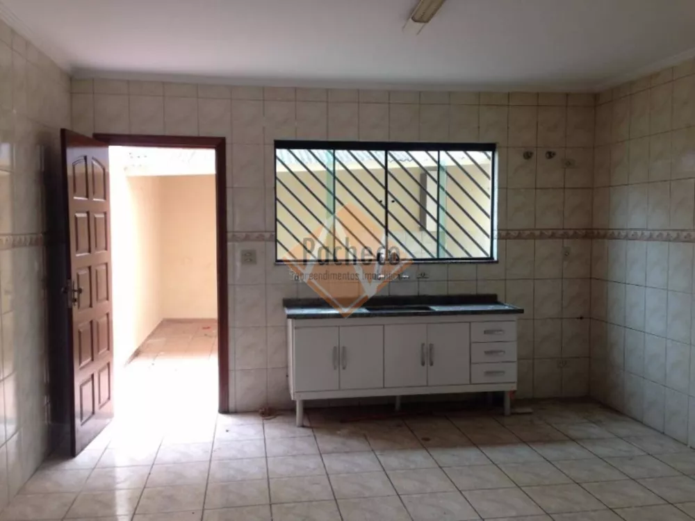 Sobrado à venda com 3 quartos, 125m² - Foto 4