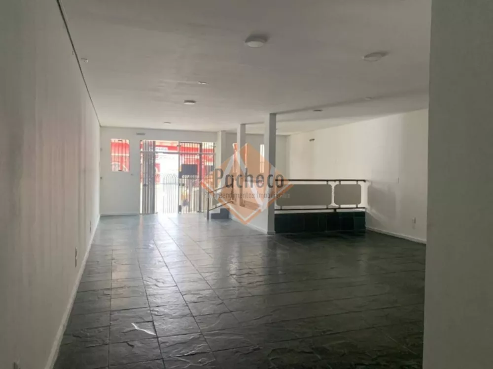 Prédio Inteiro à venda, 250m² - Foto 2