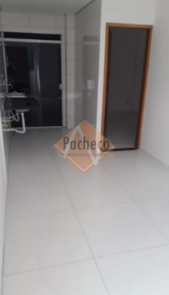 Apartamento à venda com 2 quartos, 35m² - Foto 4