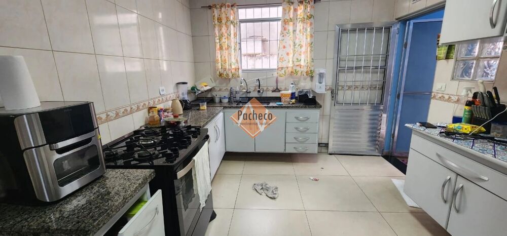 Casa, 4 quartos, 120 m² - Foto 3