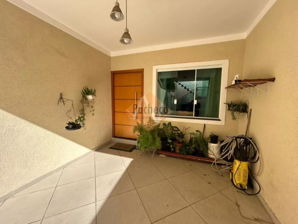 Sobrado à venda com 3 quartos, 120m² - Foto 4