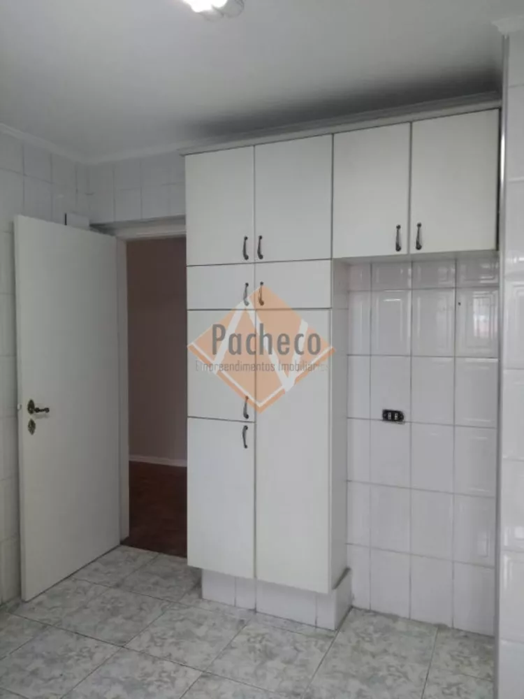 Apartamento à venda com 3 quartos, 104m² - Foto 4