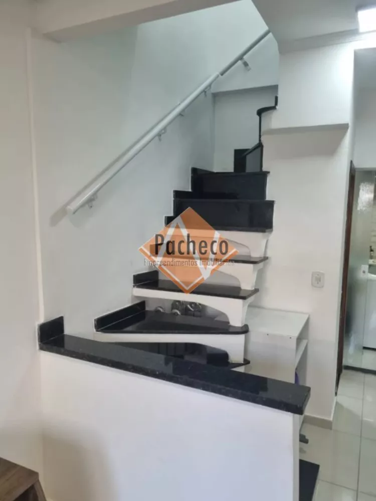 Casa de Condomínio à venda com 3 quartos, 110m² - Foto 3