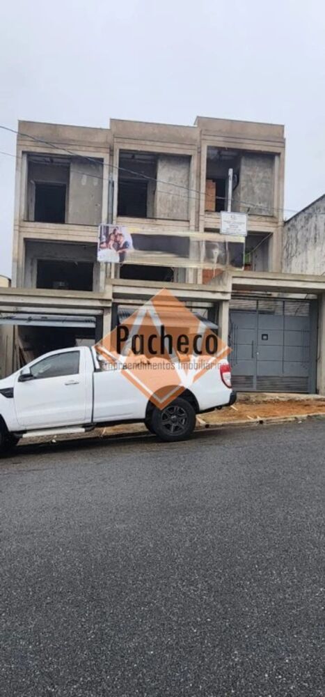 Sobrado, 3 quartos, 200 m² - Foto 1