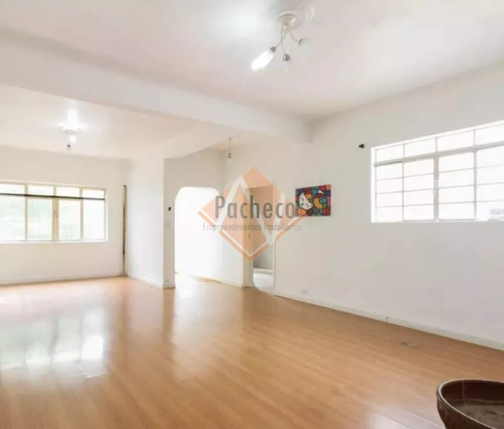 Casa à venda com 2 quartos, 170m² - Foto 2