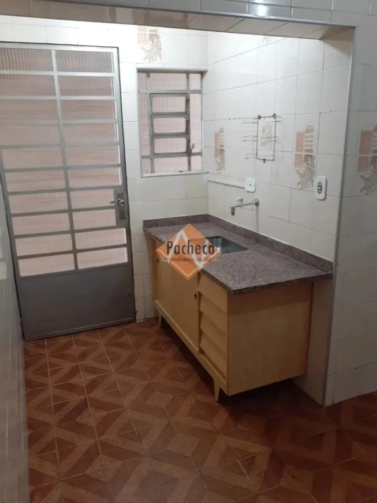 Casa, 3 quartos, 134 m² - Foto 2