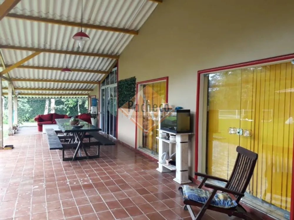 Chácara, 3 quartos, 2400 m² - Foto 11