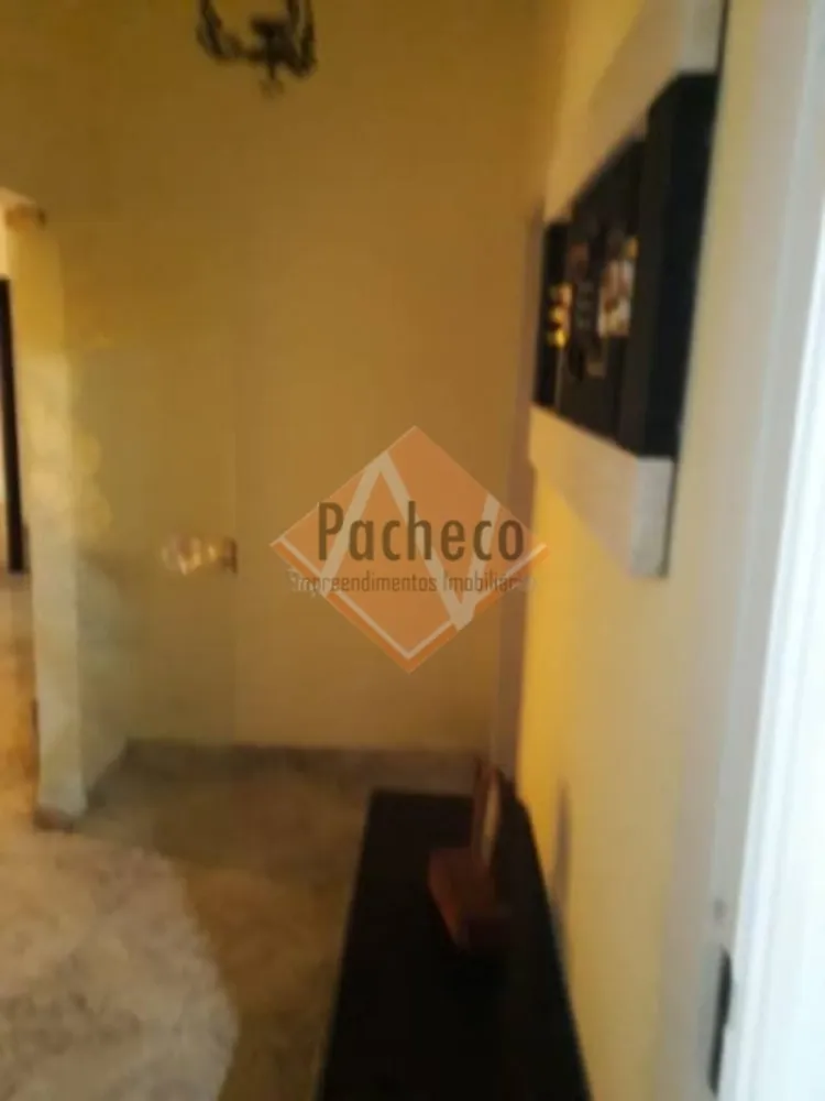 Chácara, 3 quartos, 2400 m² - Foto 9