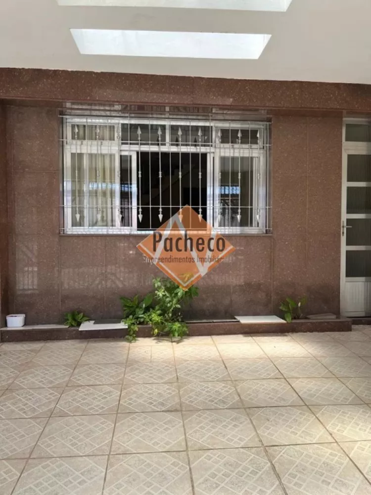 Sobrado à venda com 4 quartos, 130m² - Foto 3