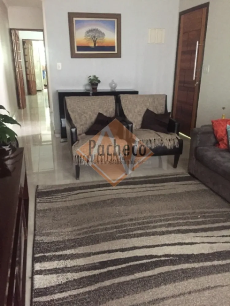 Sobrado, 3 quartos, 227 m² - Foto 1