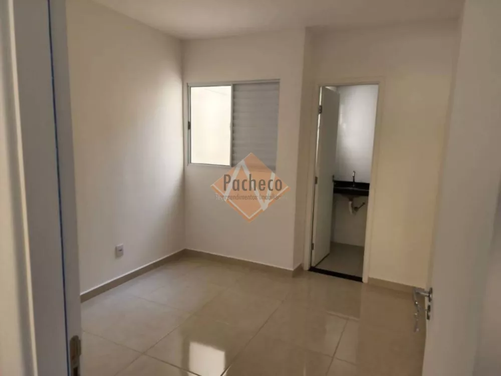 Apartamento à venda com 2 quartos, 34m² - Foto 4