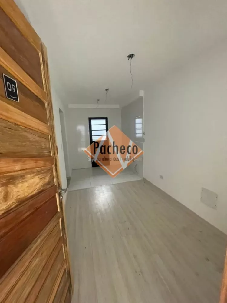 Apartamento à venda com 2 quartos, 39m² - Foto 1