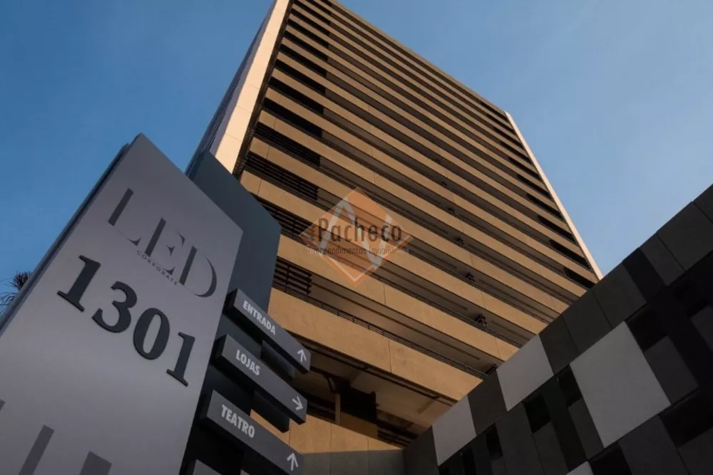 Loja-Salão para alugar, 557m² - Foto 2