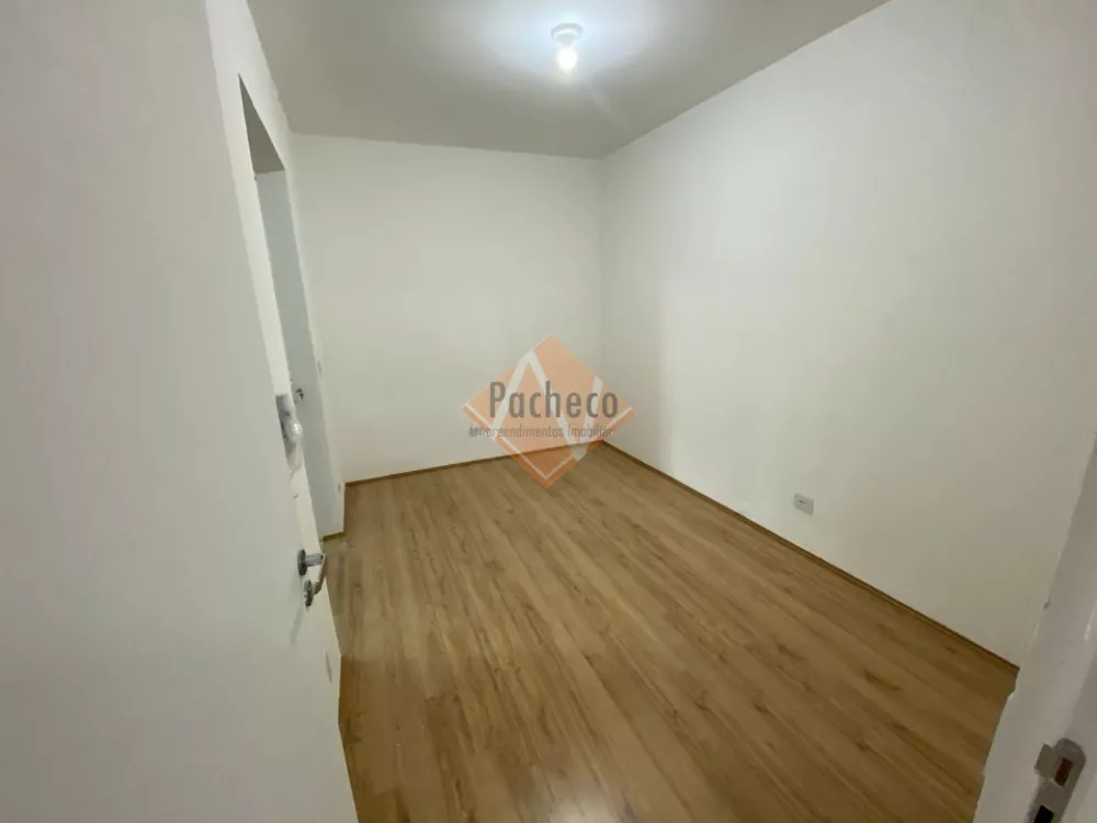 Apartamento à venda com 2 quartos, 40m² - Foto 4