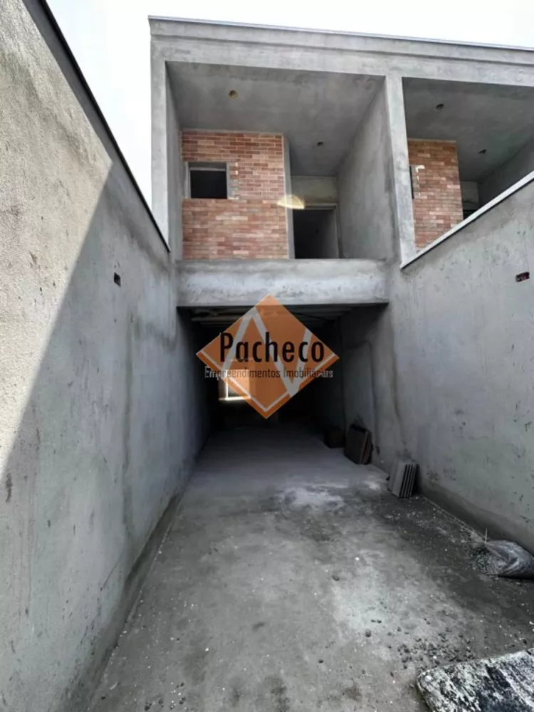 Sobrado à venda com 3 quartos, 118m² - Foto 4