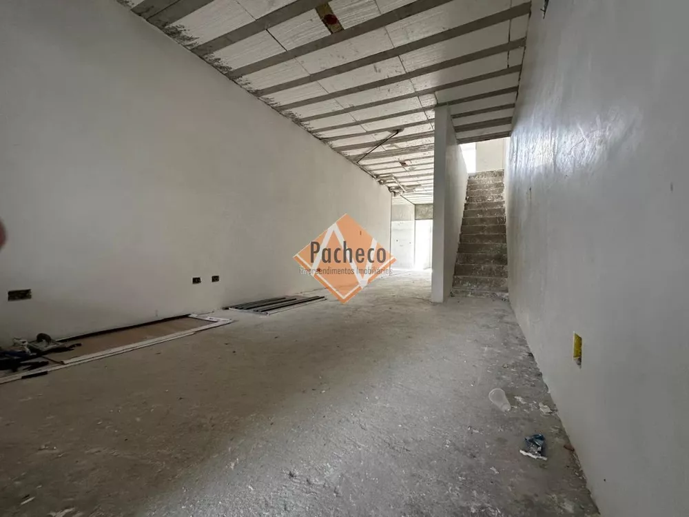 Sobrado à venda com 3 quartos, 118m² - Foto 3