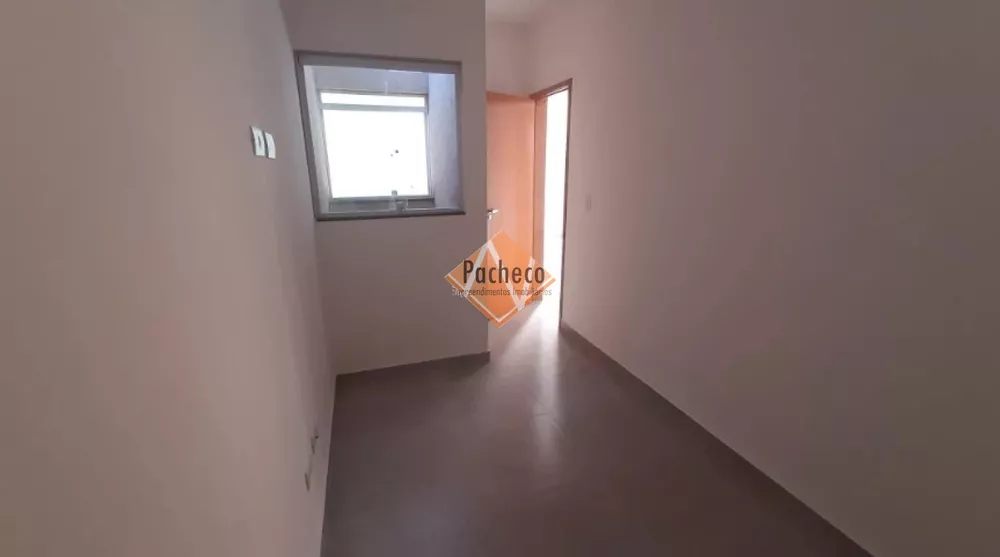 Apartamento à venda com 2 quartos, 40m² - Foto 4