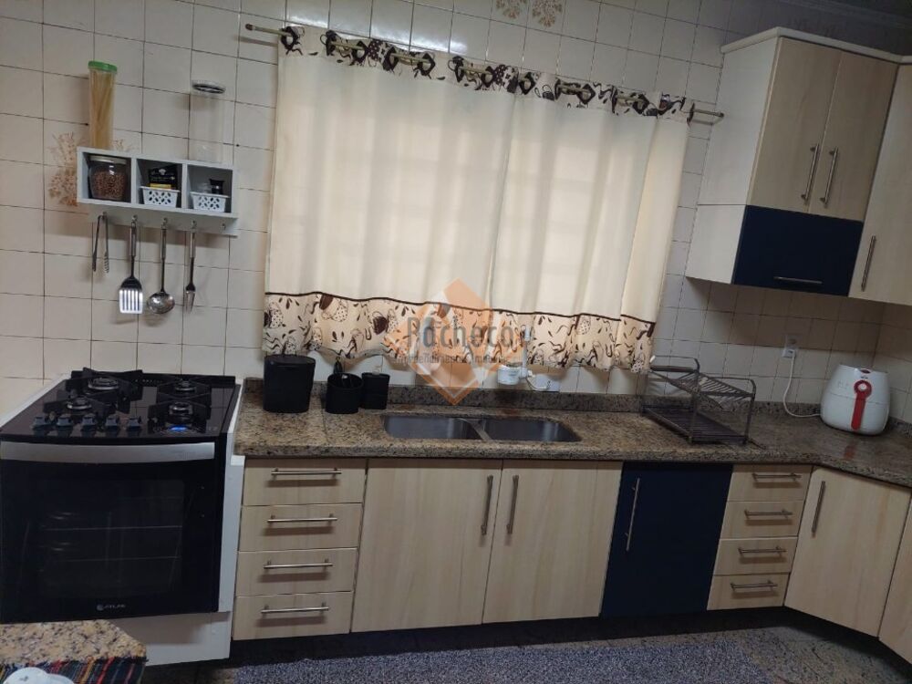 Sobrado, 3 quartos, 224 m² - Foto 8