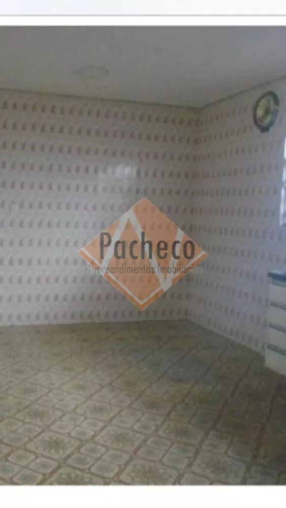 Sobrado à venda com 4 quartos, 111m² - Foto 4