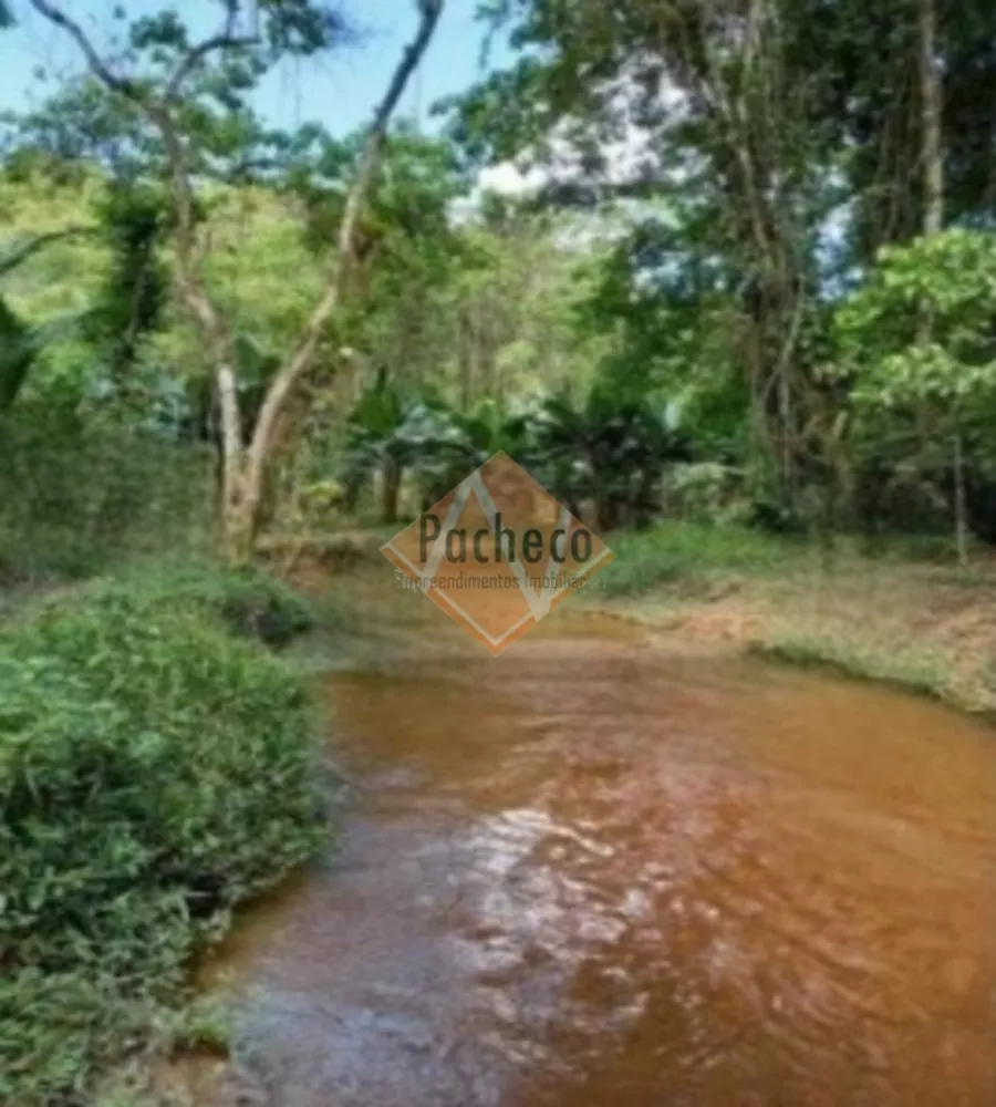 Fazenda à venda com 2 quartos, 150m² - Foto 4