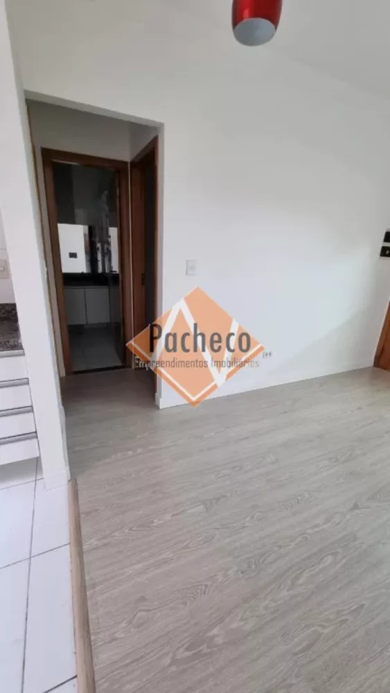 Apartamento à venda com 2 quartos, 43m² - Foto 3