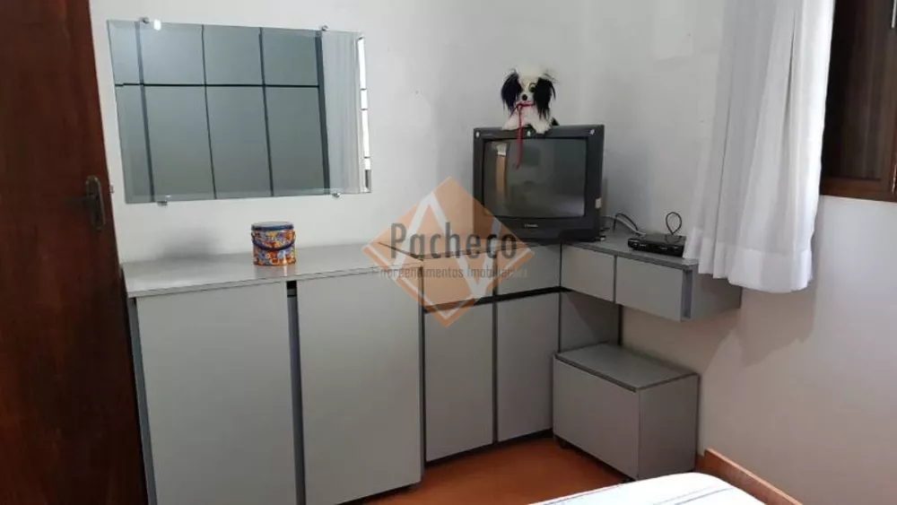 Casa à venda com 3 quartos, 212m² - Foto 8