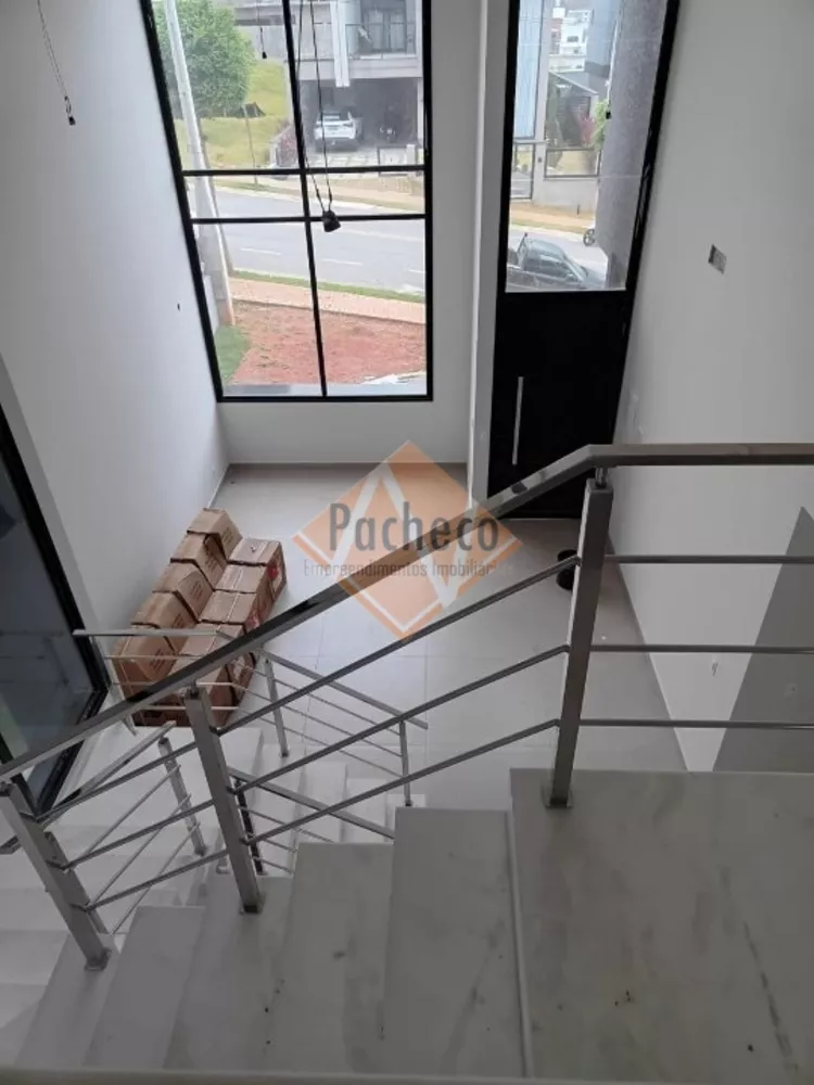 Casa de Condomínio à venda com 3 quartos, 273m² - Foto 4