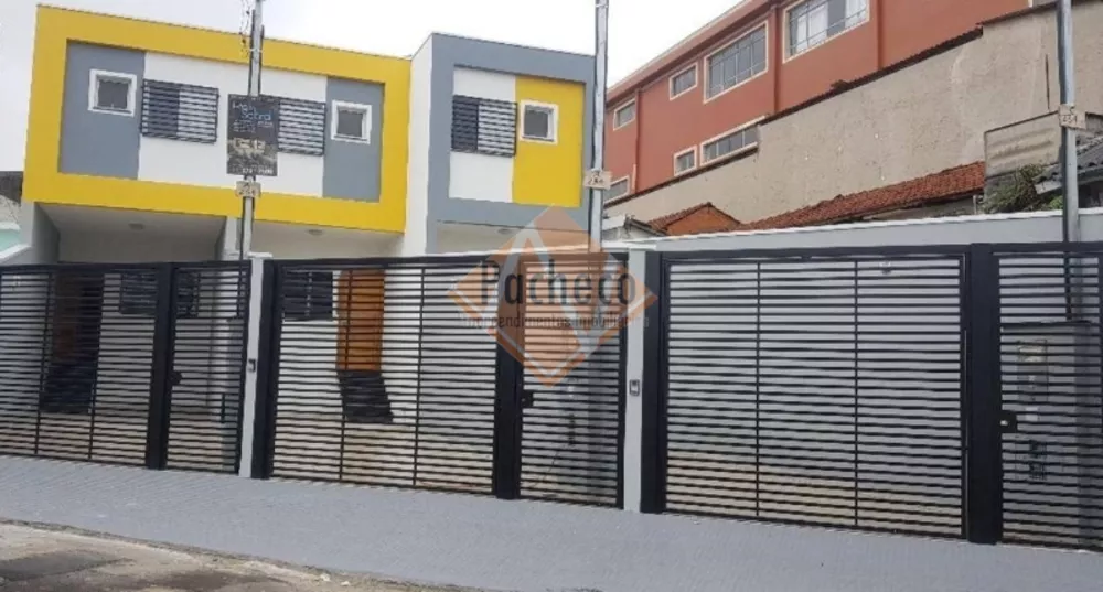 Sobrado à venda com 3 quartos, 88m² - Foto 1