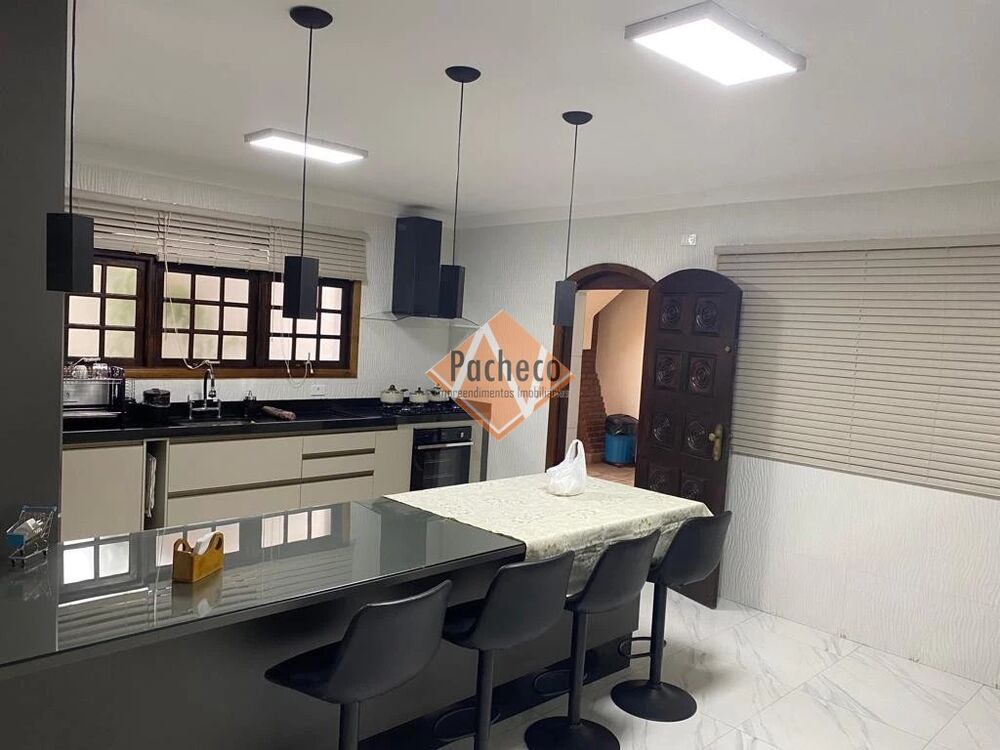 Sobrado, 3 quartos, 286 m² - Foto 6