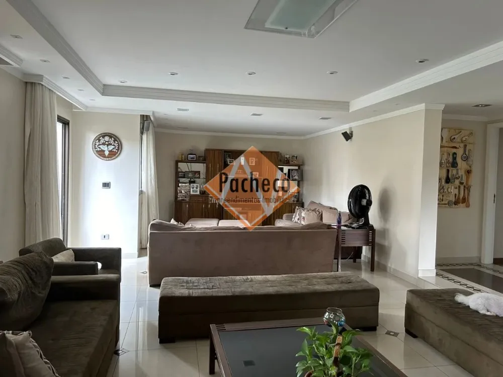 Apartamento, 3 quartos, 186 m² - Foto 1