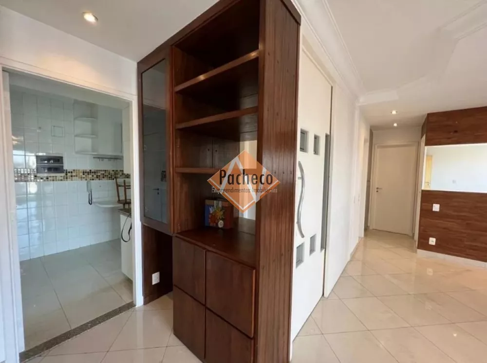 Apartamento à venda com 3 quartos, 84m² - Foto 4