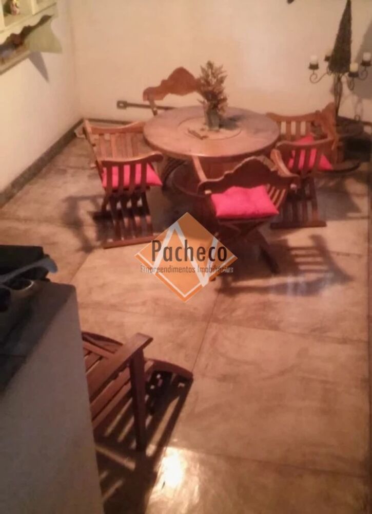 Casa, 2 quartos, 332 m² - Foto 4