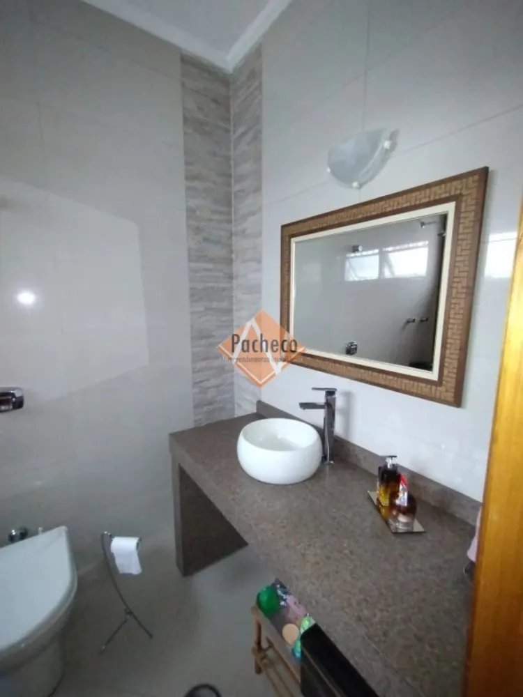 Sobrado, 3 quartos, 224 m² - Foto 4