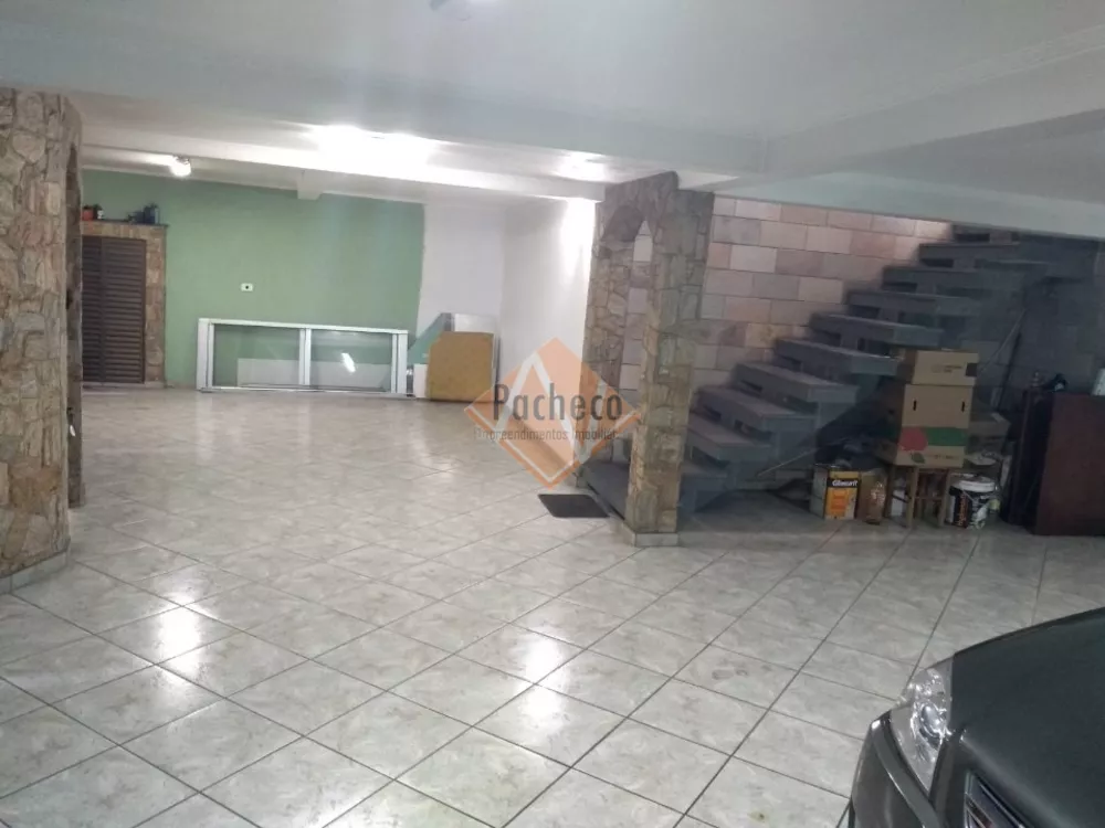 Sobrado à venda com 3 quartos, 430m² - Foto 3