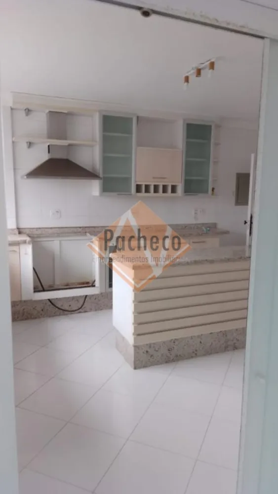 Apartamento, 3 quartos, 130 m² - Foto 2