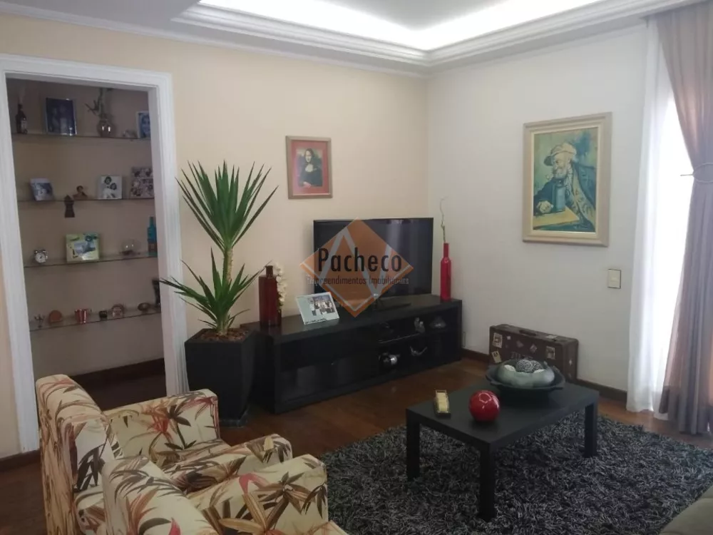 Apartamento à venda com 3 quartos, 107m² - Foto 2