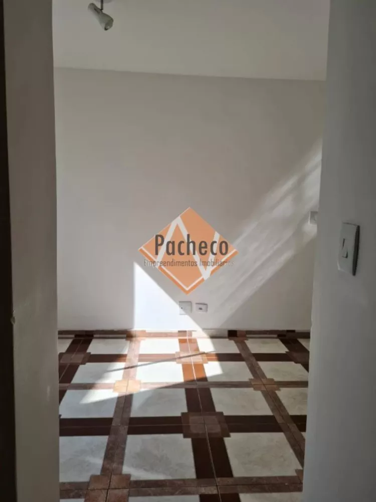 Apartamento à venda com 2 quartos, 42m² - Foto 3