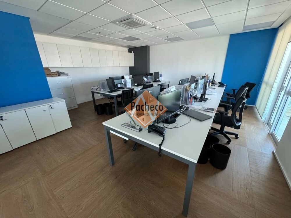 Loja-Salão, 223 m² - Foto 1