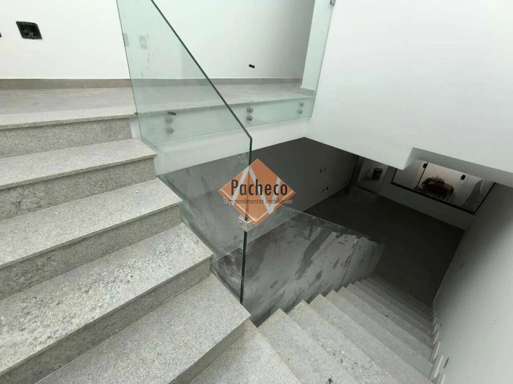 Sobrado, 3 quartos, 165 m² - Foto 1