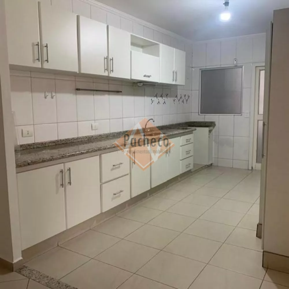 Sobrado à venda e aluguel com 4 quartos, 160m² - Foto 3