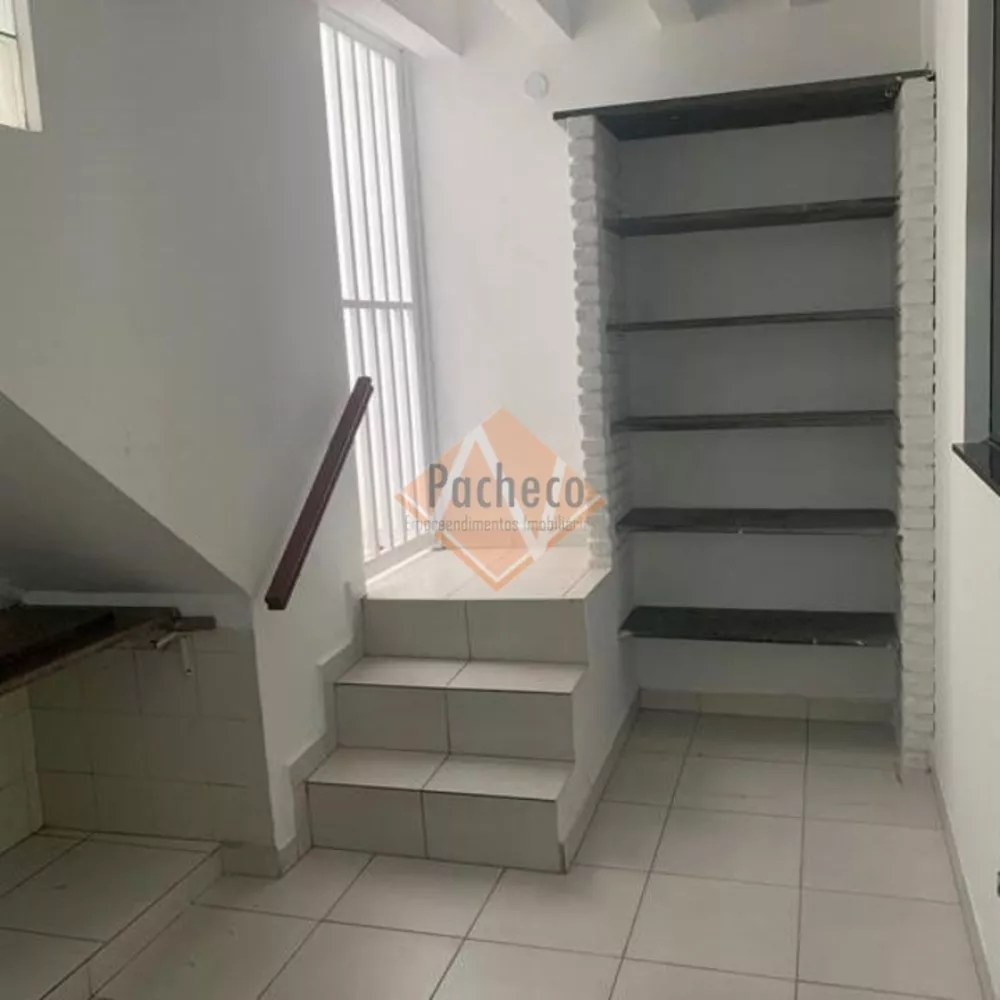 Sobrado à venda e aluguel com 4 quartos, 160m² - Foto 8