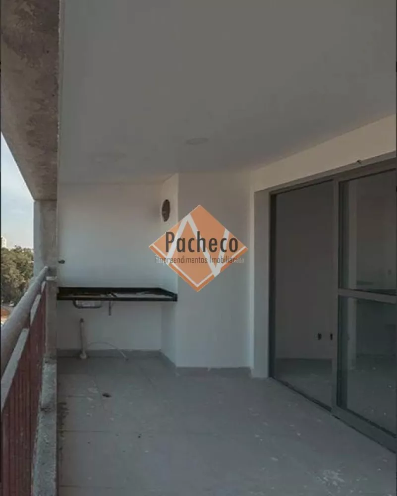 Apartamento à venda com 2 quartos, 68m² - Foto 2