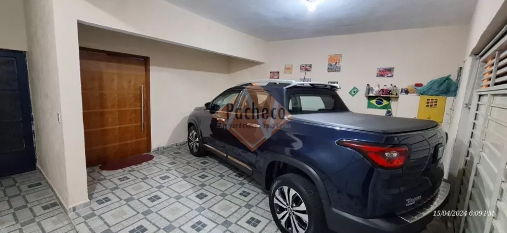 Sobrado à venda com 3 quartos, 300m² - Foto 3