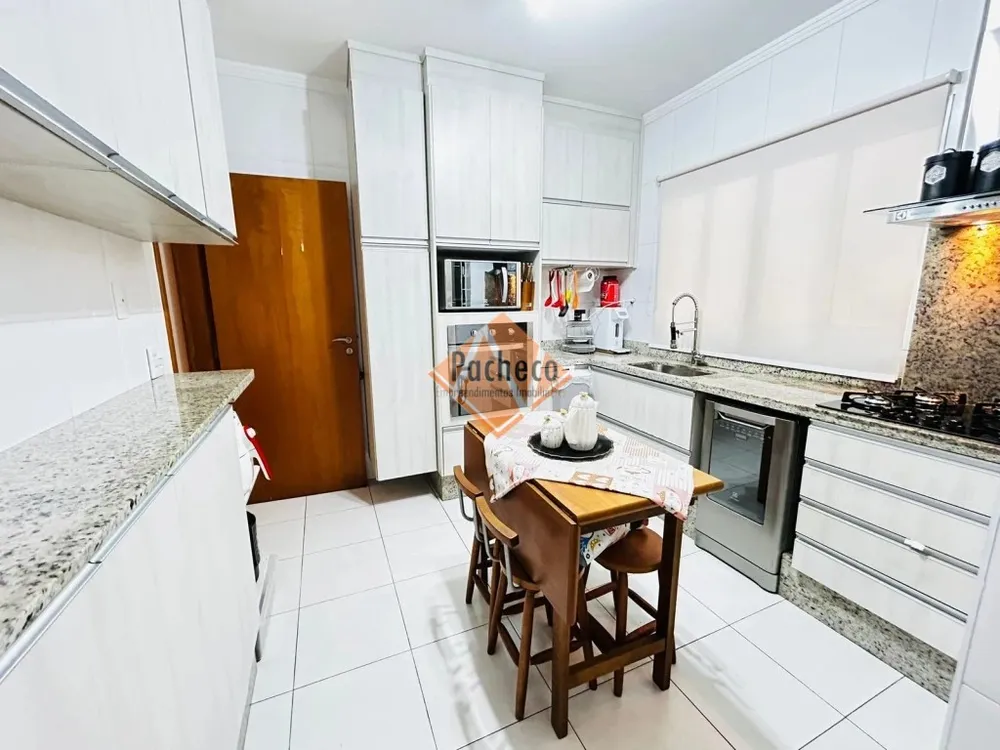 Sobrado, 3 quartos, 350 m² - Foto 8