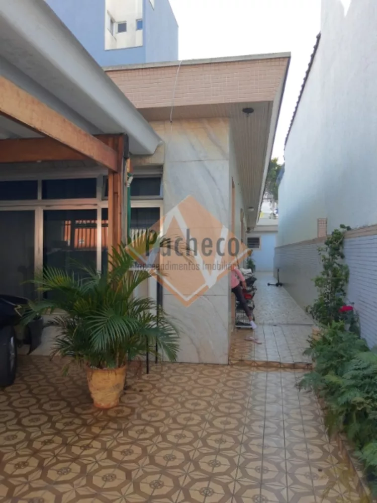 Casa à venda com 2 quartos, 180m² - Foto 2